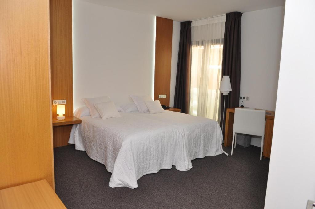 Toral Hotel Leon Ruang foto