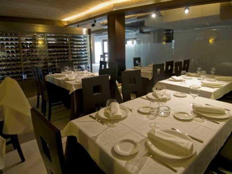 Toral Hotel Leon Bagian luar foto