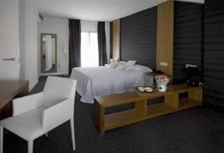 Toral Hotel Leon Bagian luar foto