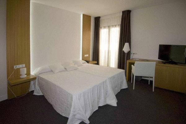 Toral Hotel Leon Bagian luar foto